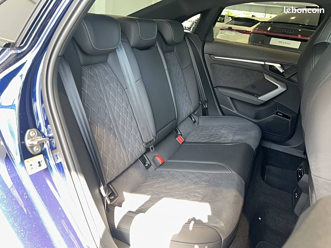 AUDI A3 Berline 35 TFSI Mild Hybrid 150 S tronic 7 S line (image 19)