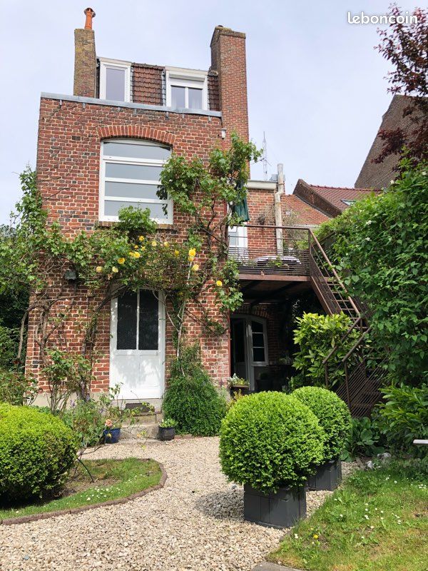Maison 8 pièces 230 m² · à Lille · 230 m² · 720 000 €