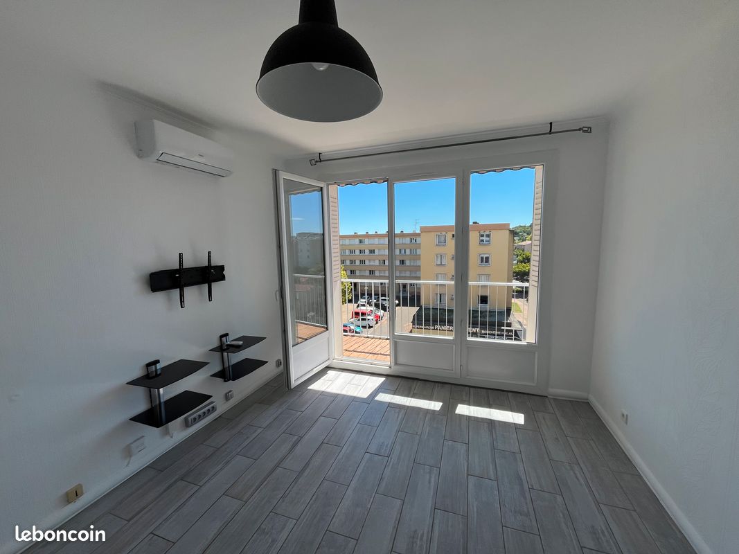 Appartement 4 pièces 68 m² · à Bron · 68 m² · 1 080 €/mois