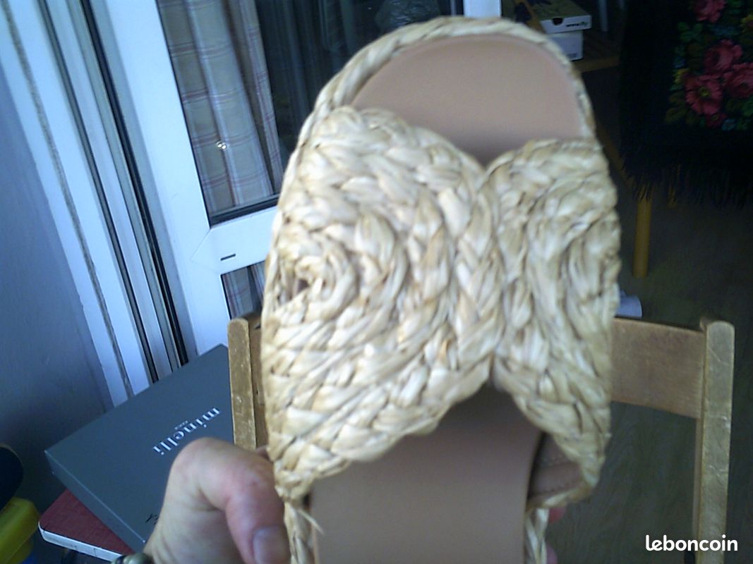 Sandales compensées en cuir Minelli (image 11)