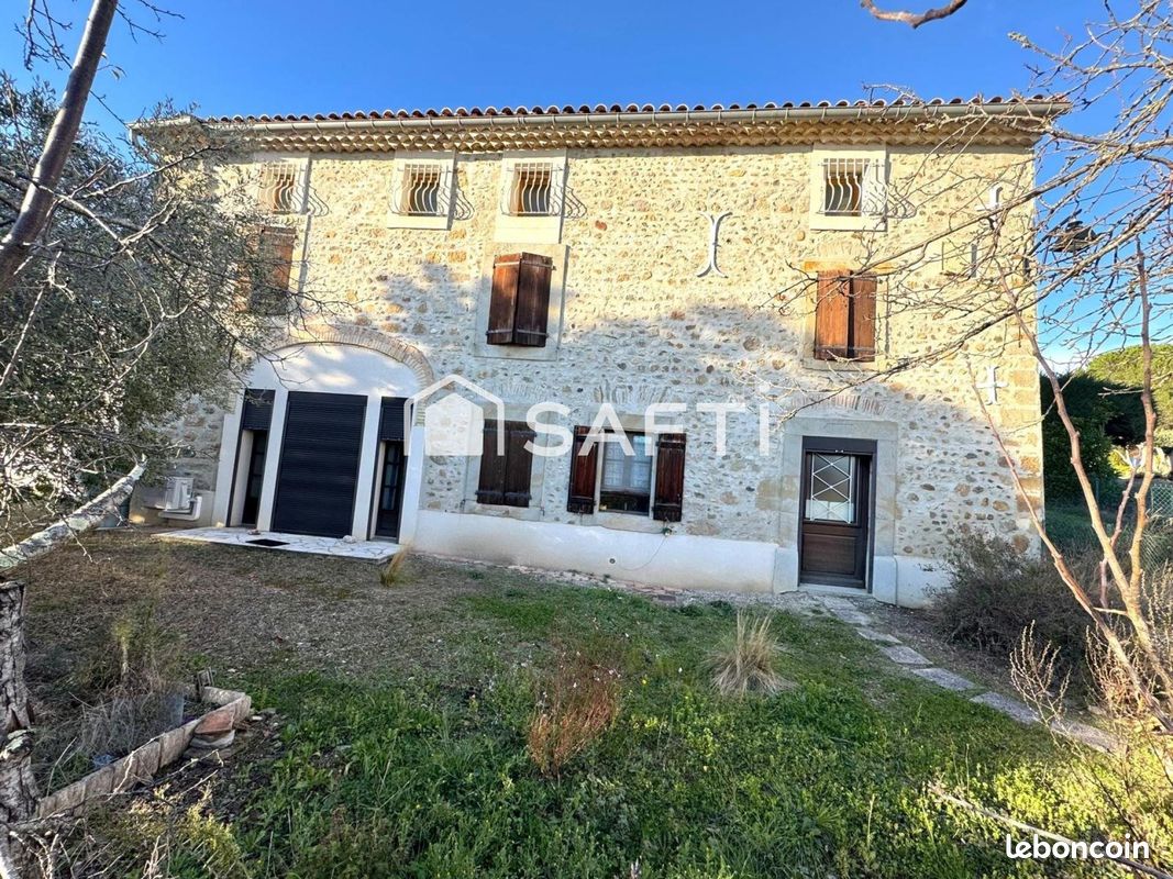 Maison 7 pièces 184 m² · à Limoux · 184 m² · 262 000 €