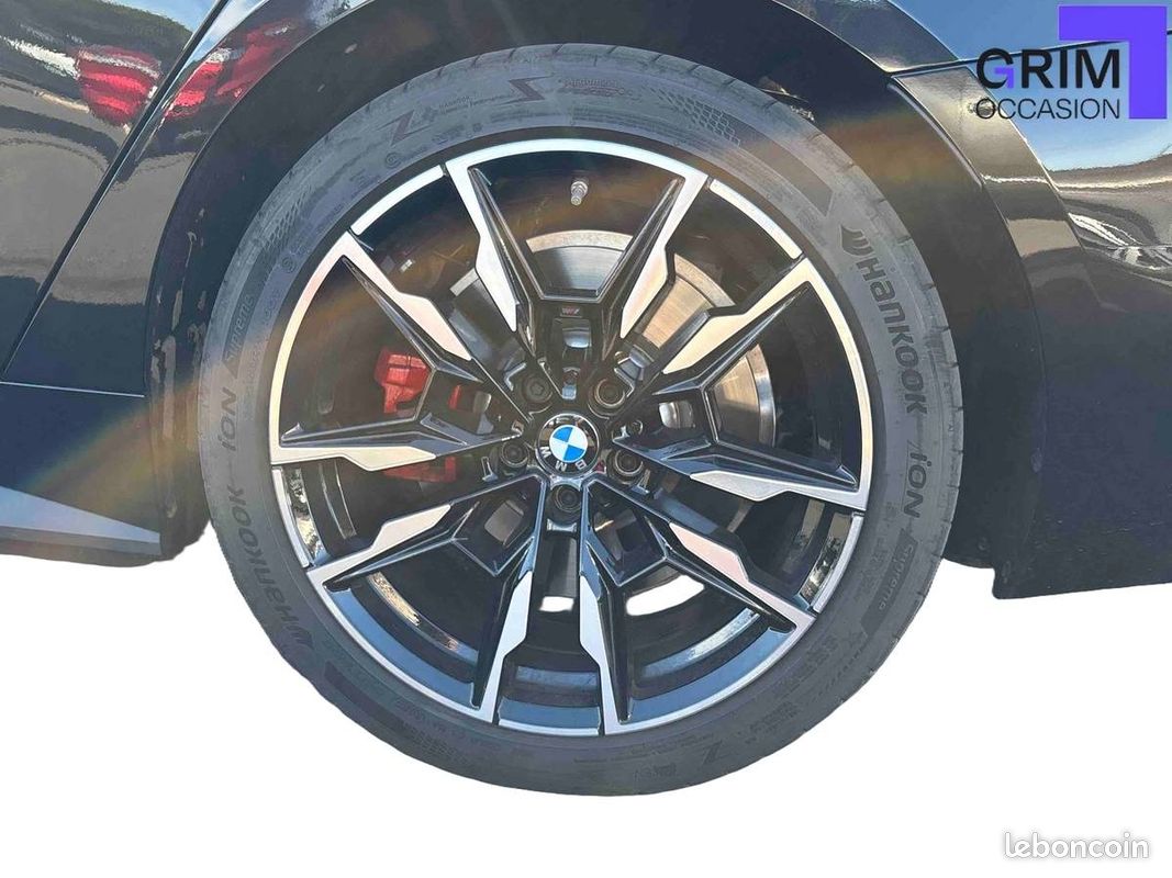 BMW i4 M60 xDrive M Performance (image 16)
