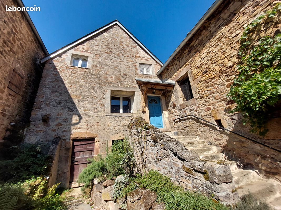 Maison 2 pièces 51 m² · à Druelle Balsac · 51 m² · 750 €/mois