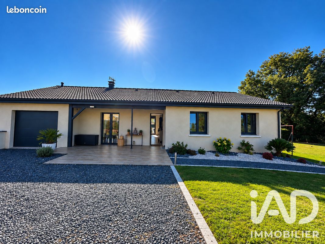 Maison 6 pièces 120 m² · à Monsteroux-Milieu · 120 m² · 379 000 €