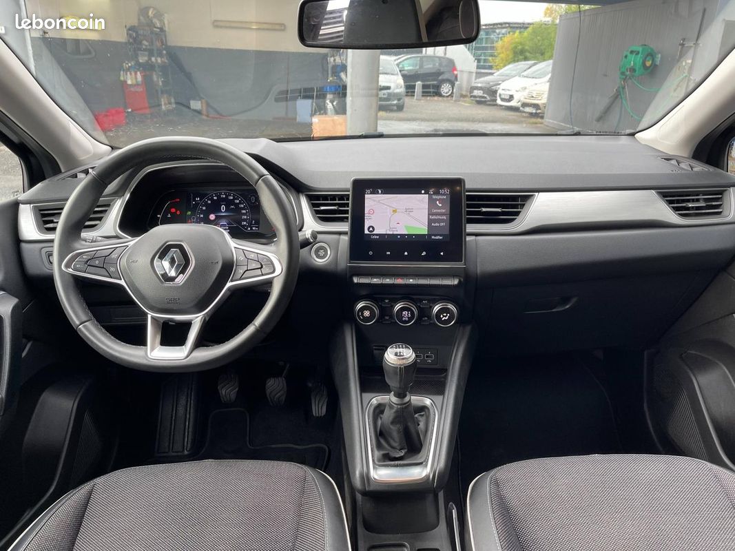 Renault Captur 1.3 TCe 140ch FAP Intens -21 (image 11)
