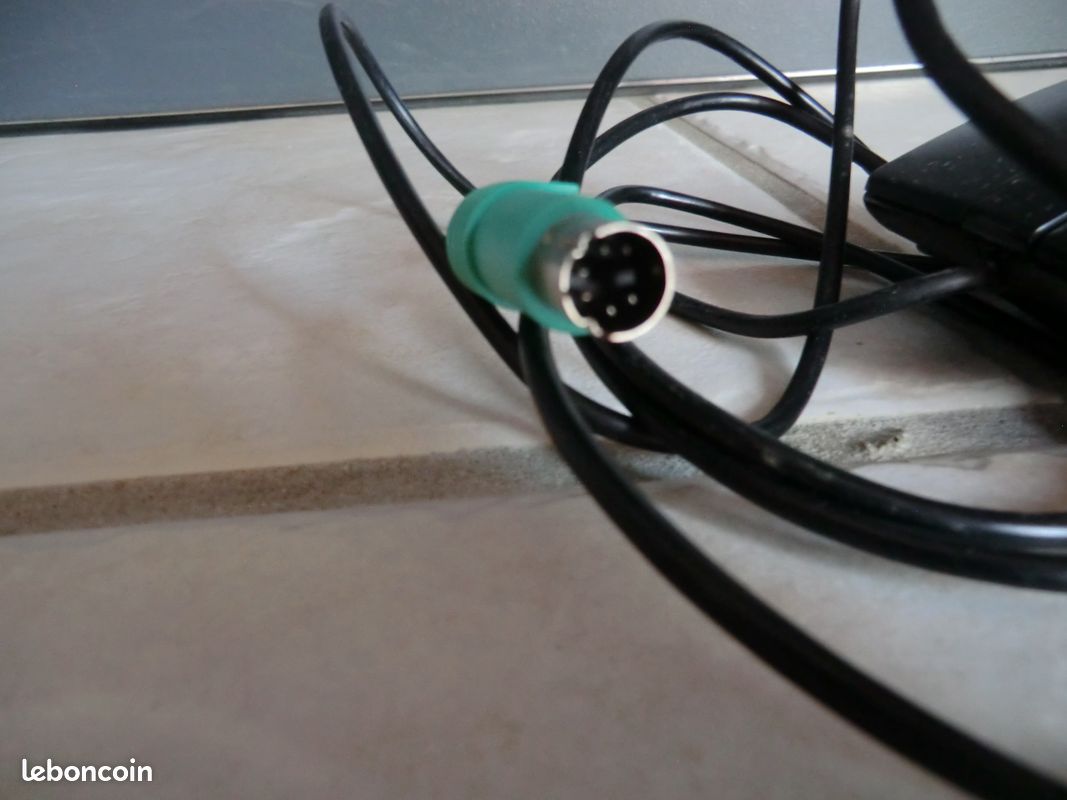 Ordinateur Acer (19 pouces) clavier, souris, enceintes (image 8)