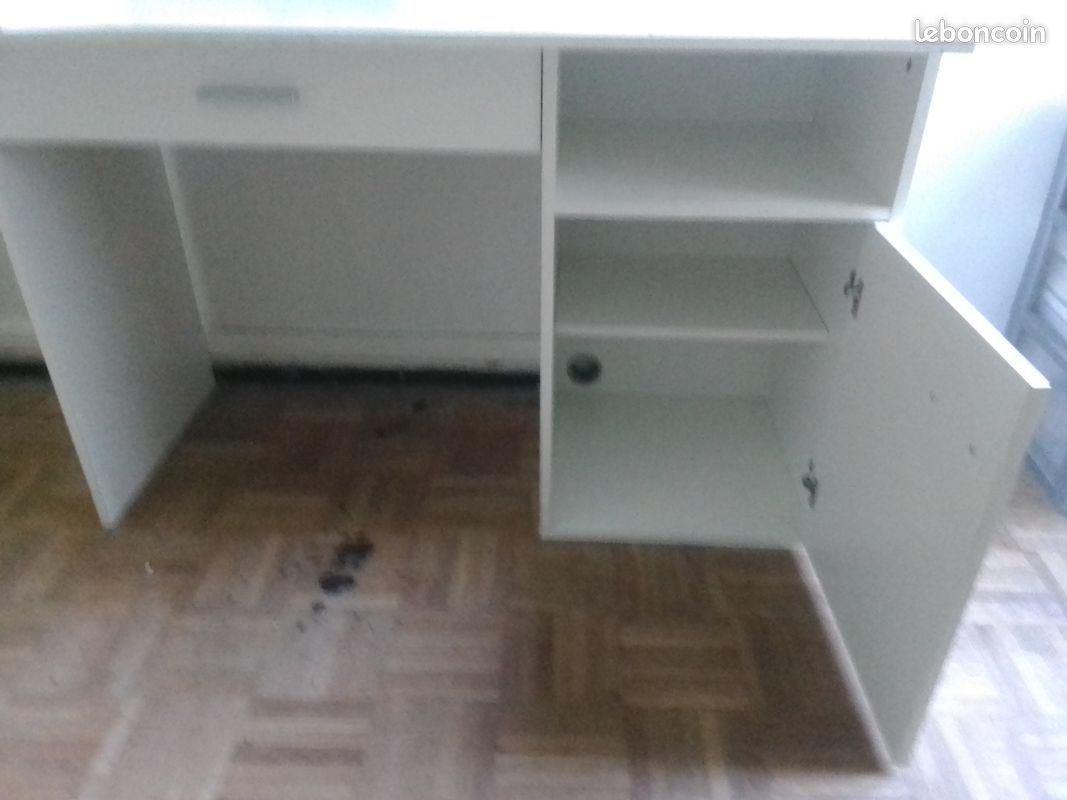 Bureau blanc avec rangement bon état (image 4)