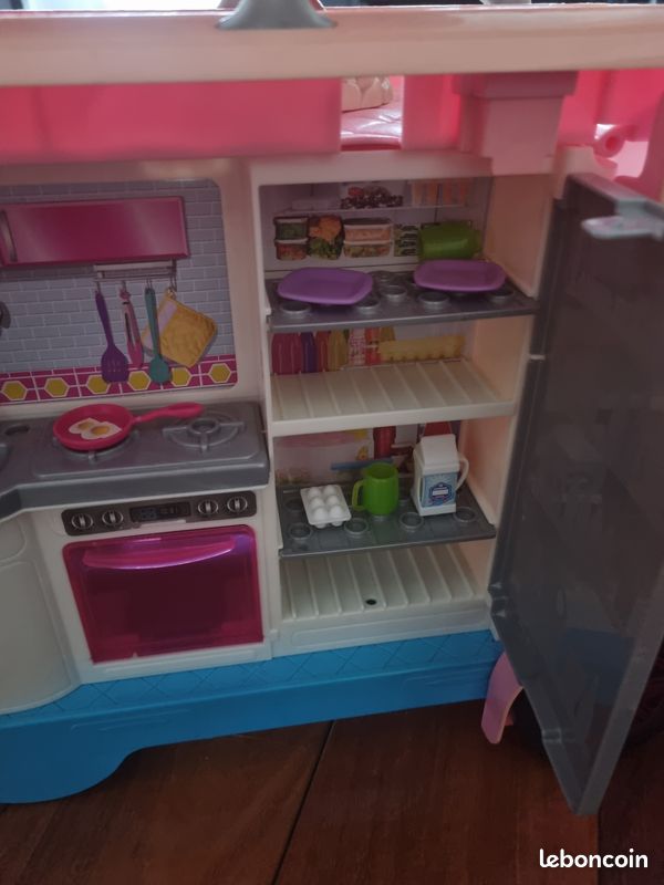Avion de barbie +camping car (image 9)