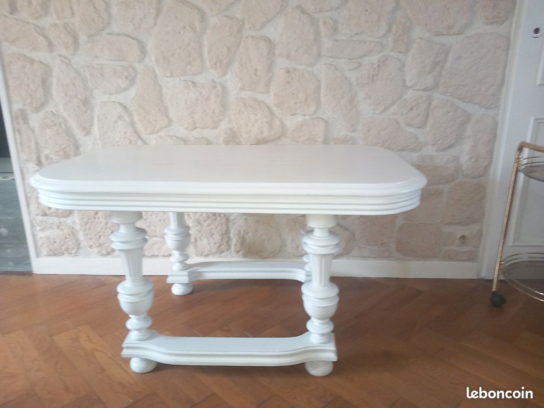 A vendre table salon très ancienne (image 1)