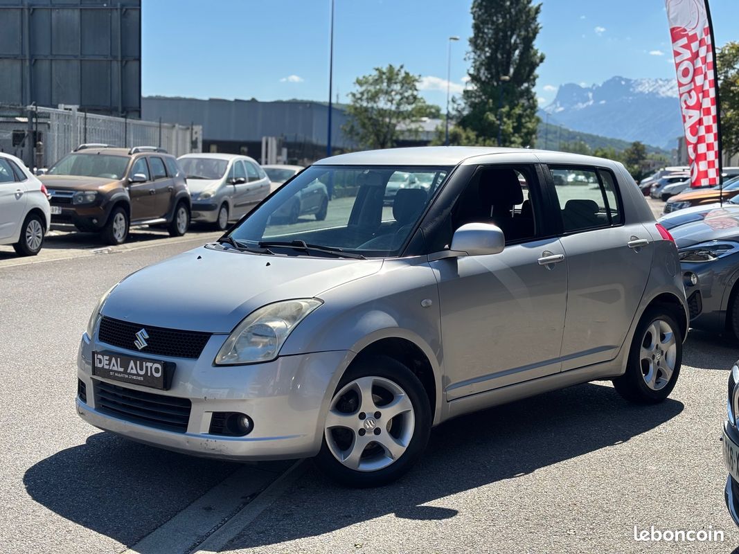 Suzuki Swift 4x4 1.3 VVT 92ch GLX 5P (image 1)
