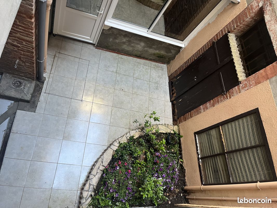 Immeuble 13 pièces 265 m² · à Montauban · 265 m² · 318 000 €