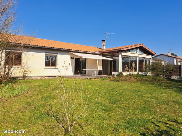 Villa 6 pièces 140 m²