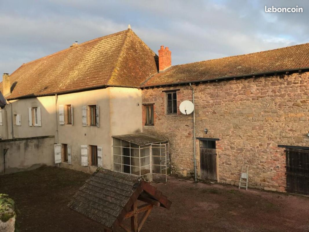 Maison 7 pièces 125 m² · à La Clayette · 125 m² · 116 500 €