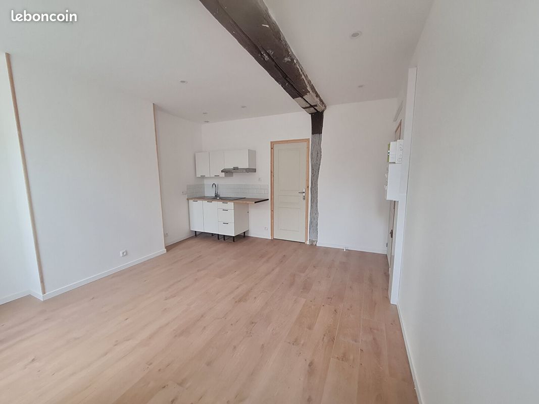 Appartement 1 pièce 20 m² · à Montereau-Fault-Yonne · 20 m² · 470 €/mois