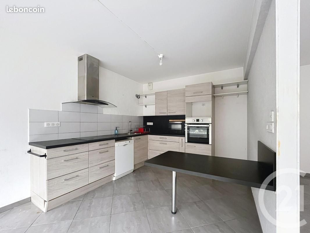 Appartement 4 pièces 86 m² · à Montbéliard · 86 m² · 700 €/mois