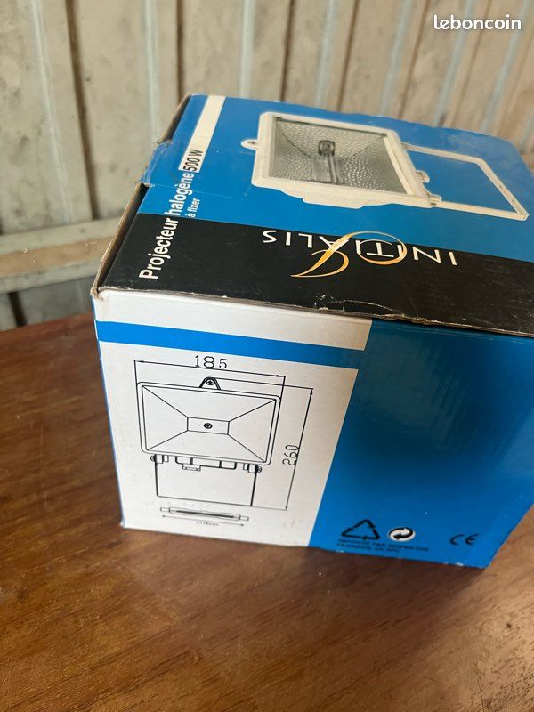 Projecteur Halogène 500W à Fixer Initiàlis Neuf Boîte IP44 220V (image 4)