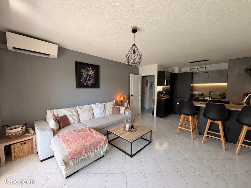 Appartement 2 pièces 43 m² · à Antibes · 43 m² · 279 000 €