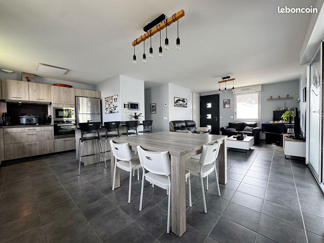 Maison 6 pièces 135 m² · à Jeumont · 135 m² · 263 750 €