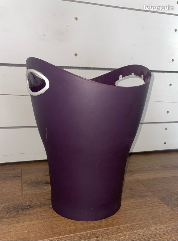Poubelle (image 1)