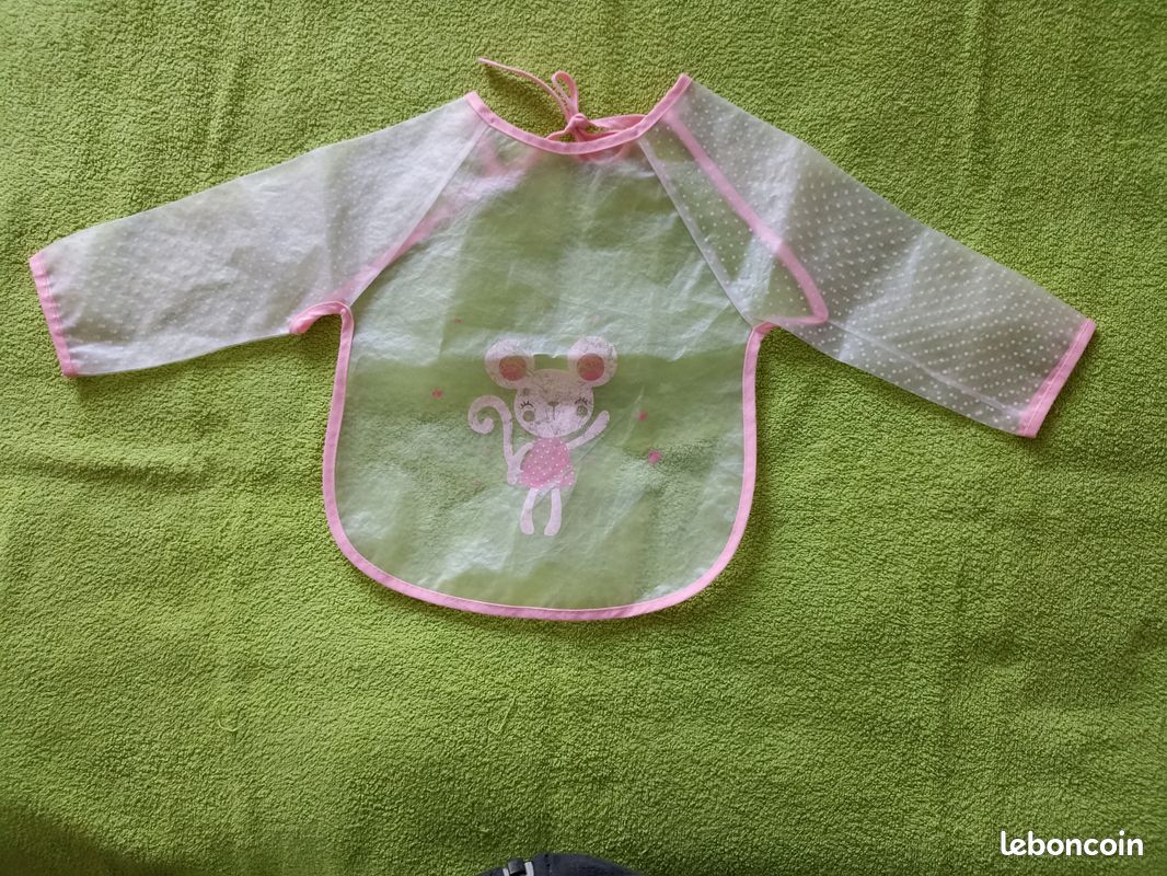 Bavoir bébé imperméable (image 1)