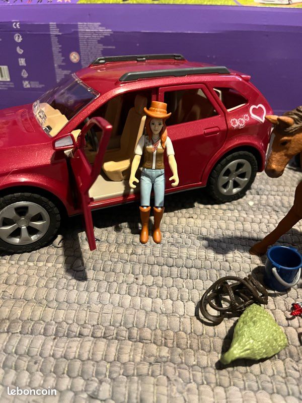 Grand Voyage équestre avec voiture et remorque Schleich