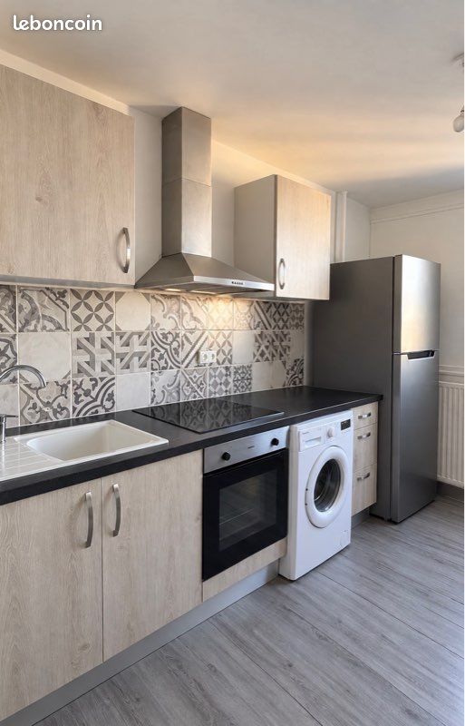 Appartement 3 pièces 65 m² · à Saint-Étienne · 65 m² · 60 000 €