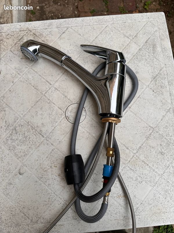Mitigeur avec douchette GROHE (image 3)