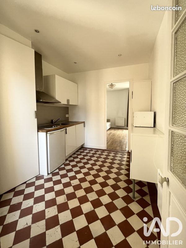 Appartement 1 pièce 23 m² · à Paris · 23 m² · 245 000 €