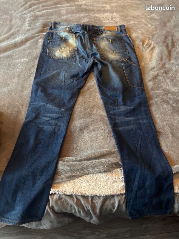 Jeans Célio Taille 44 Homme - Coupe Droite, Occasion En Très Bon état