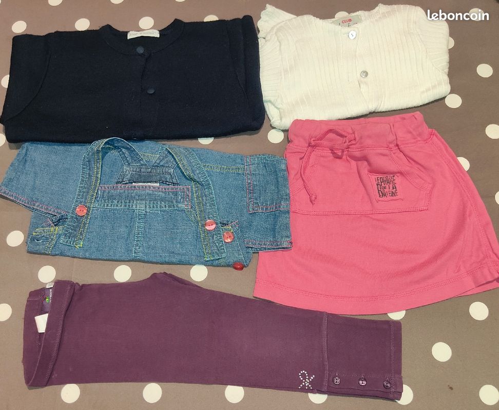 Lot de 5 vêtements [4 ANS] - Vêtements