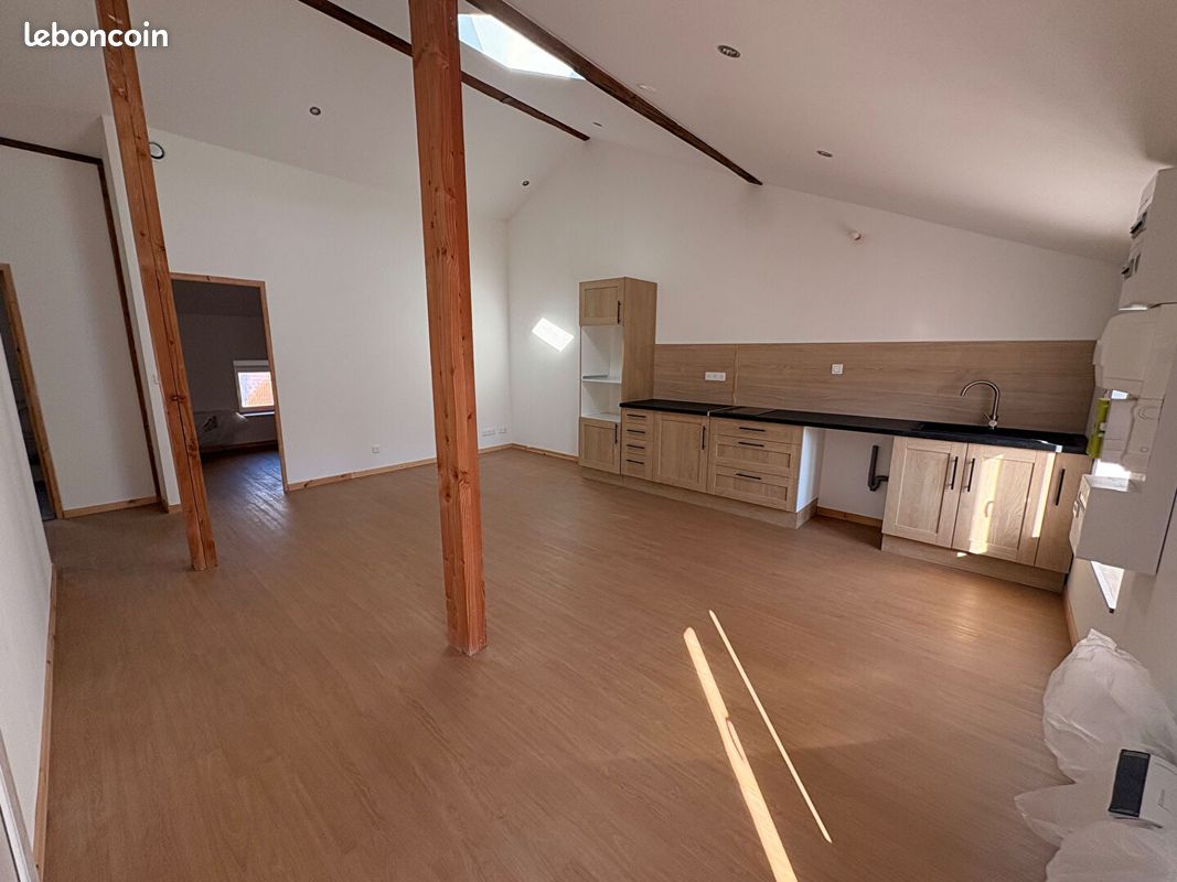 Appartement 2 pièces 48 m² · à Roche-la-Molière · 48 m² · 550 €/mois