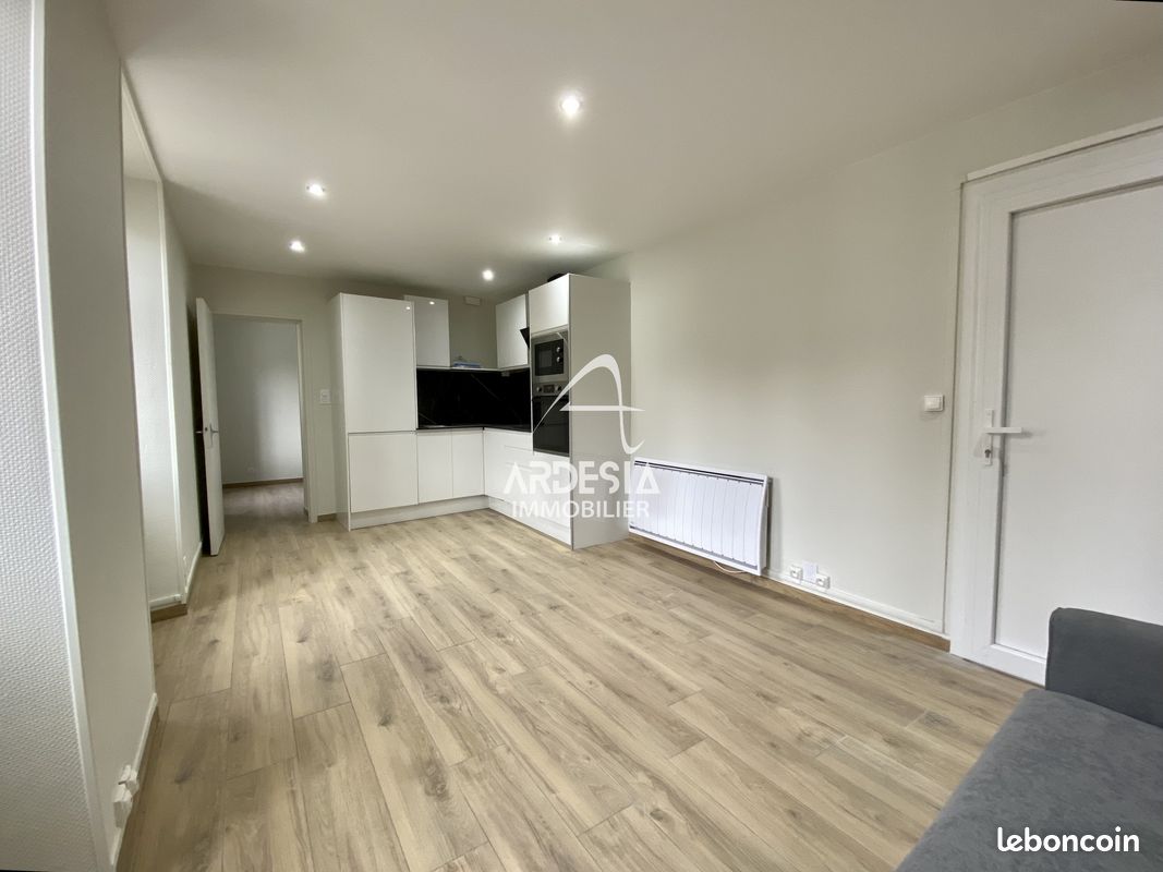 Appartement 2 pièces 32 m² · à Saint-Jean-de-Maurienne · 32 m² · 700 €/mois