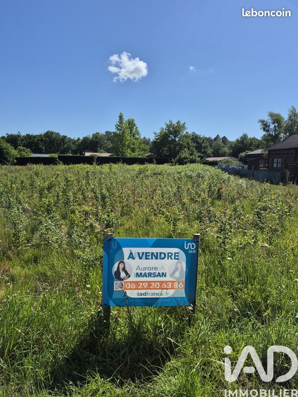 Terrain 1375 m² · à Saint-Vivien-de-Médoc · 1 375 m² · 89 000 €