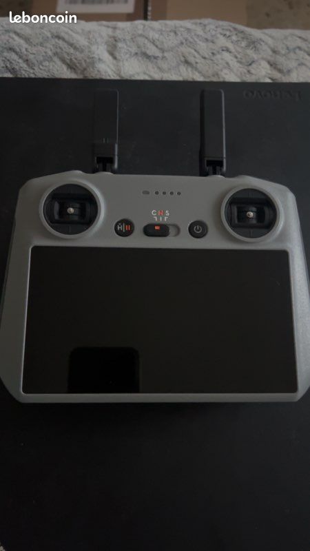 Dji rc 2 neuf jamais activer (image 1)
