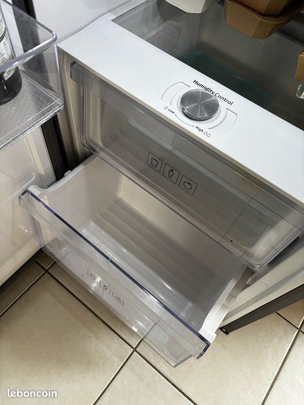 Réfrigérateur 1 porte Samsung BESPOKE 387L – Très bon état (image 3)