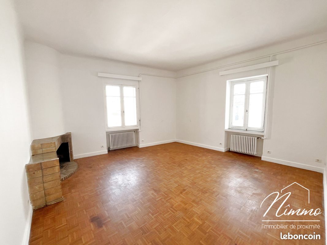 Appartement 4 pièces 116 m² · à Nîmes · 116 m² · 995 €/mois
