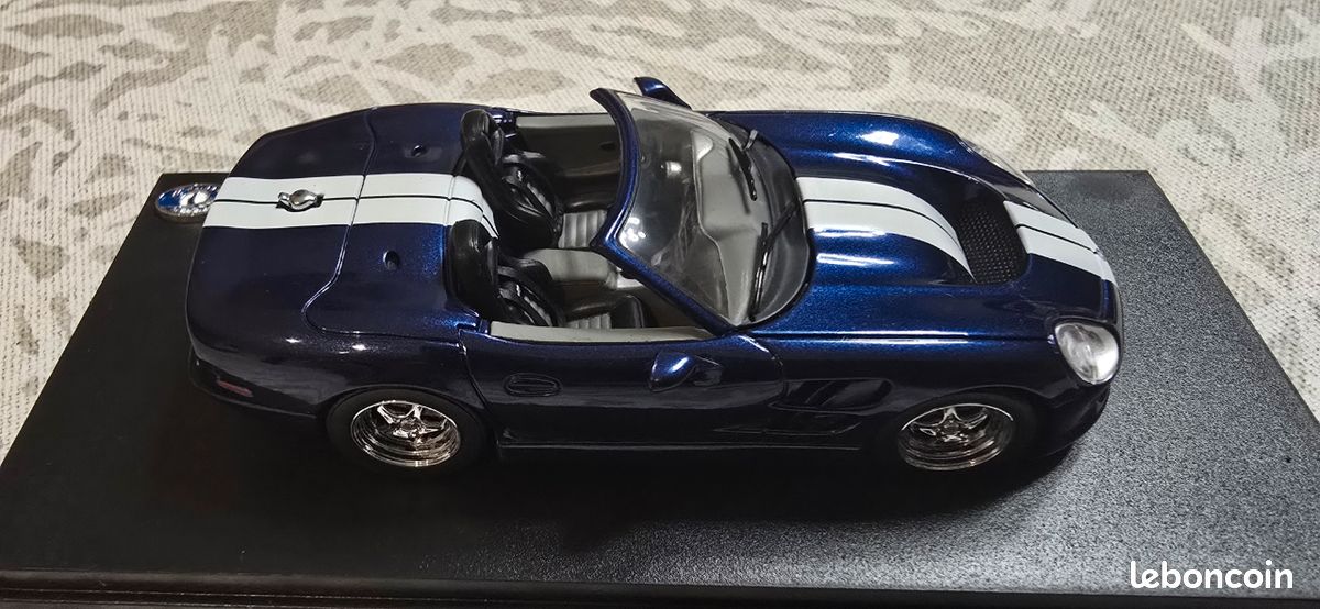 FORD SHELBY Series 1 Miniature au 1/43 de chez Kyosho - Collection