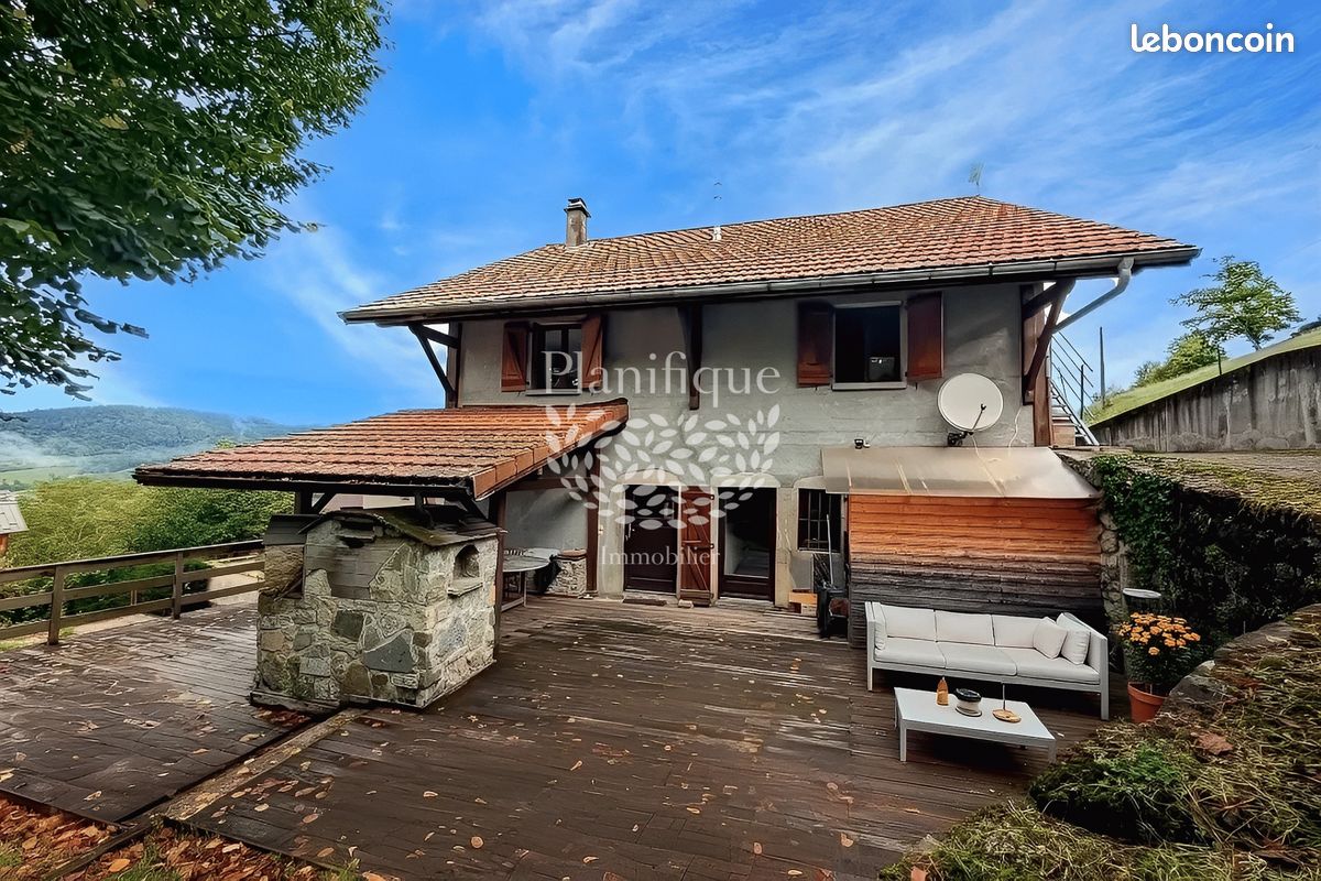 Maison 5 pièces 160 m² · à Viuz-en-Sallaz · 160 m² · 550 000 €