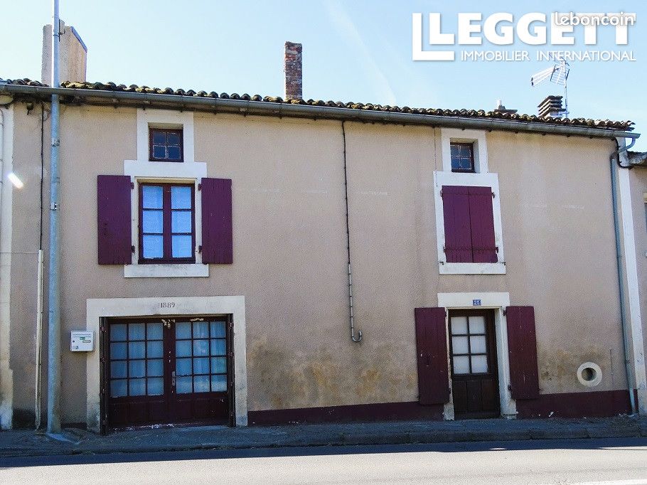 Maison 4 pièces 120 m² - Soudan 79800 (image principale 0)