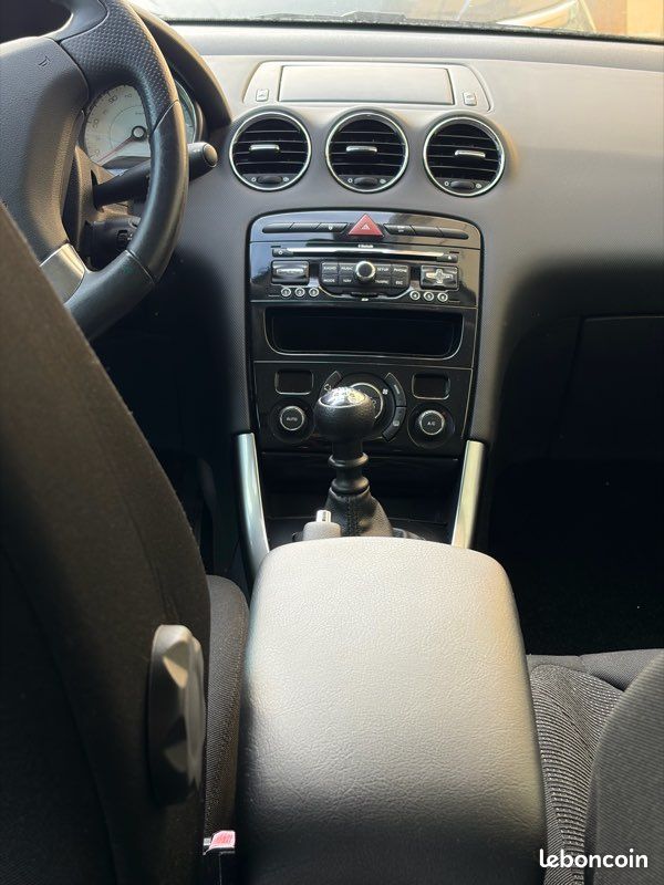 Peugeot 308 1,6 hdi 112 Féline BVM6 (image 3)