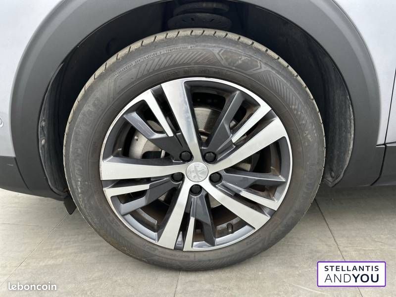 Peugeot 3008 Hybrid 225 e-EAT8 Allure Pack (image 14)