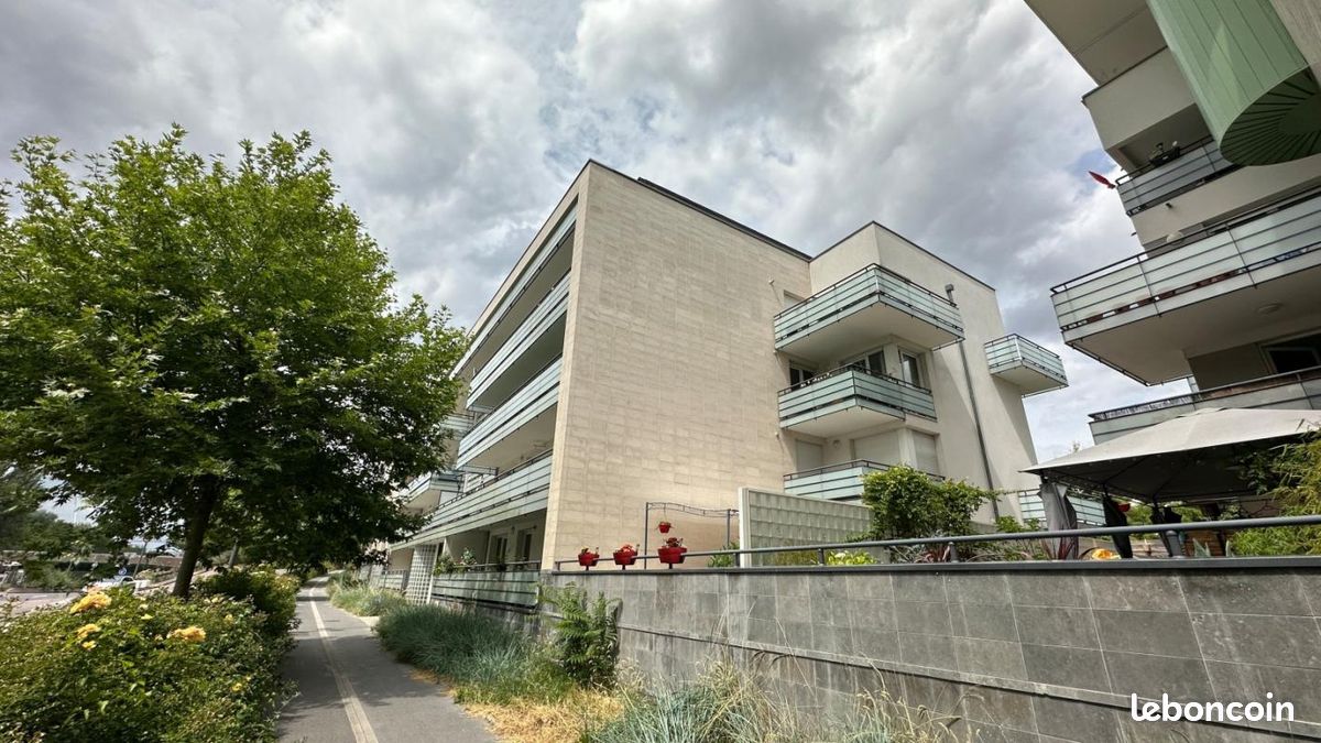 Appartement 5 pièces 115 m² · à Reims · 115 m² · 1 315 €/mois