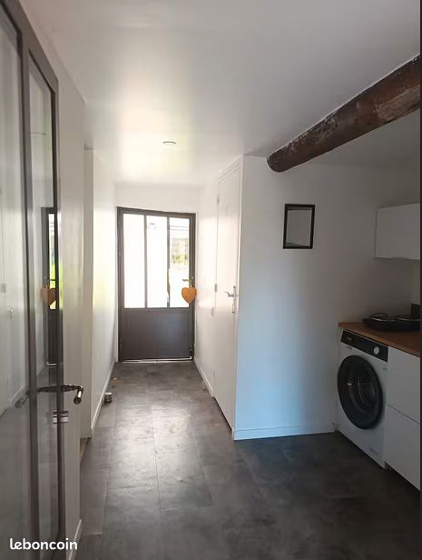 Chambre indépendante, salle de bain, wc, cuisine, jardin (image 11)