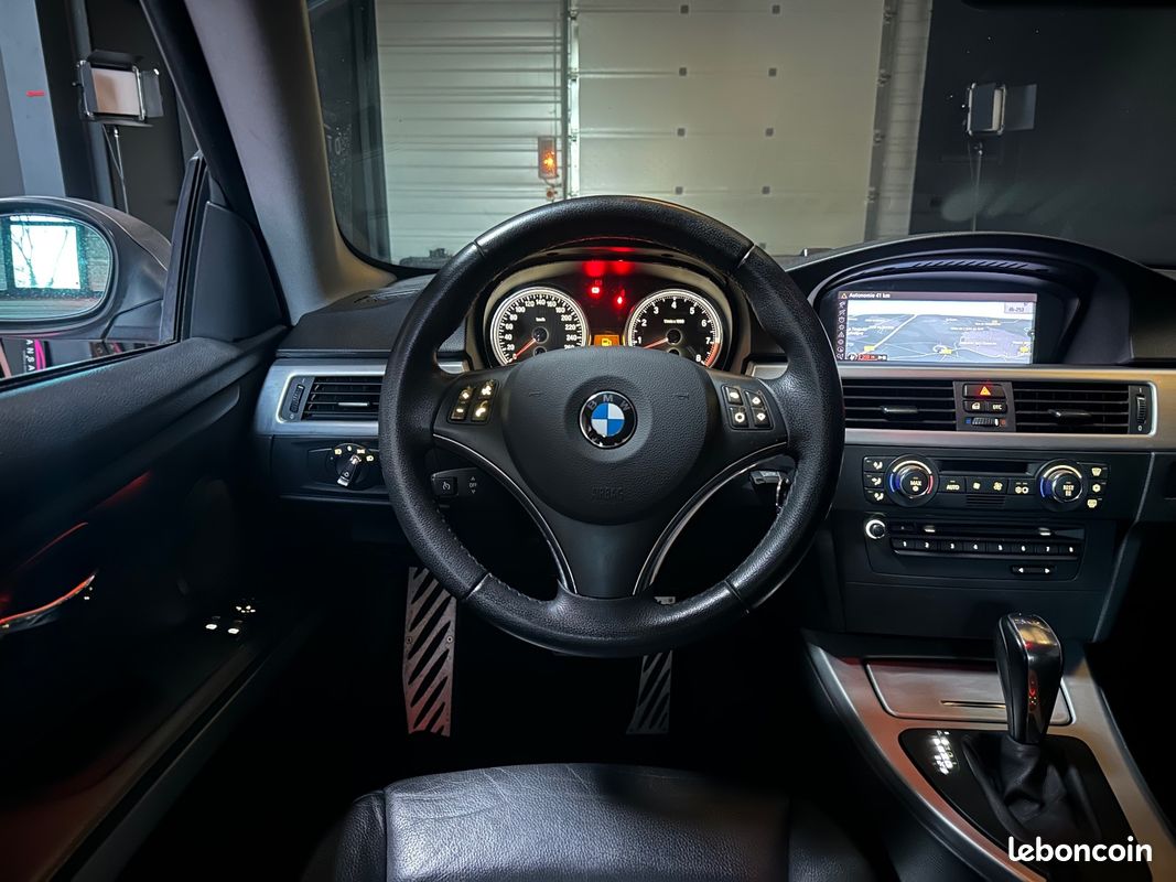 BMW SERIE 3 COUPE E92 325i 3.0L N53 218ch Luxe Steptronic A - FACTURE ENTRETIEN COMPLET DEPUIS L'ACHAT - ENTRETIEN À JOUR (image 19)