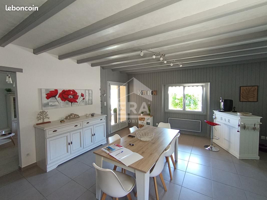 Appartement 3 pièces 70 m² · à Champdor-Corcelles · 70 m² · 785 €