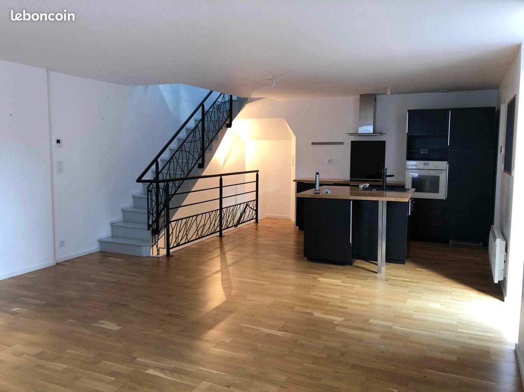 Appartement 3 pièces 80 m² · à Bressuire · 80 m² · 730 €/mois
