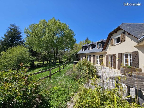 Propriété 9 pièces 396 m²