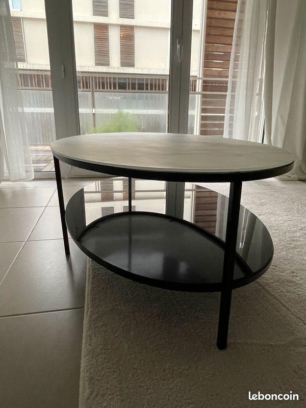 Table basse marbrée (image 2)