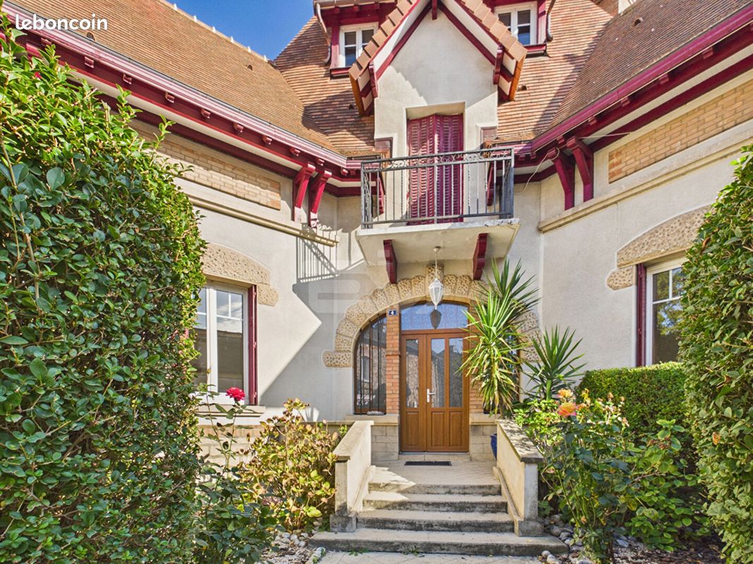 Maison 7 pièces 143 m² · à Fismes · 143 m² · 390 000 €