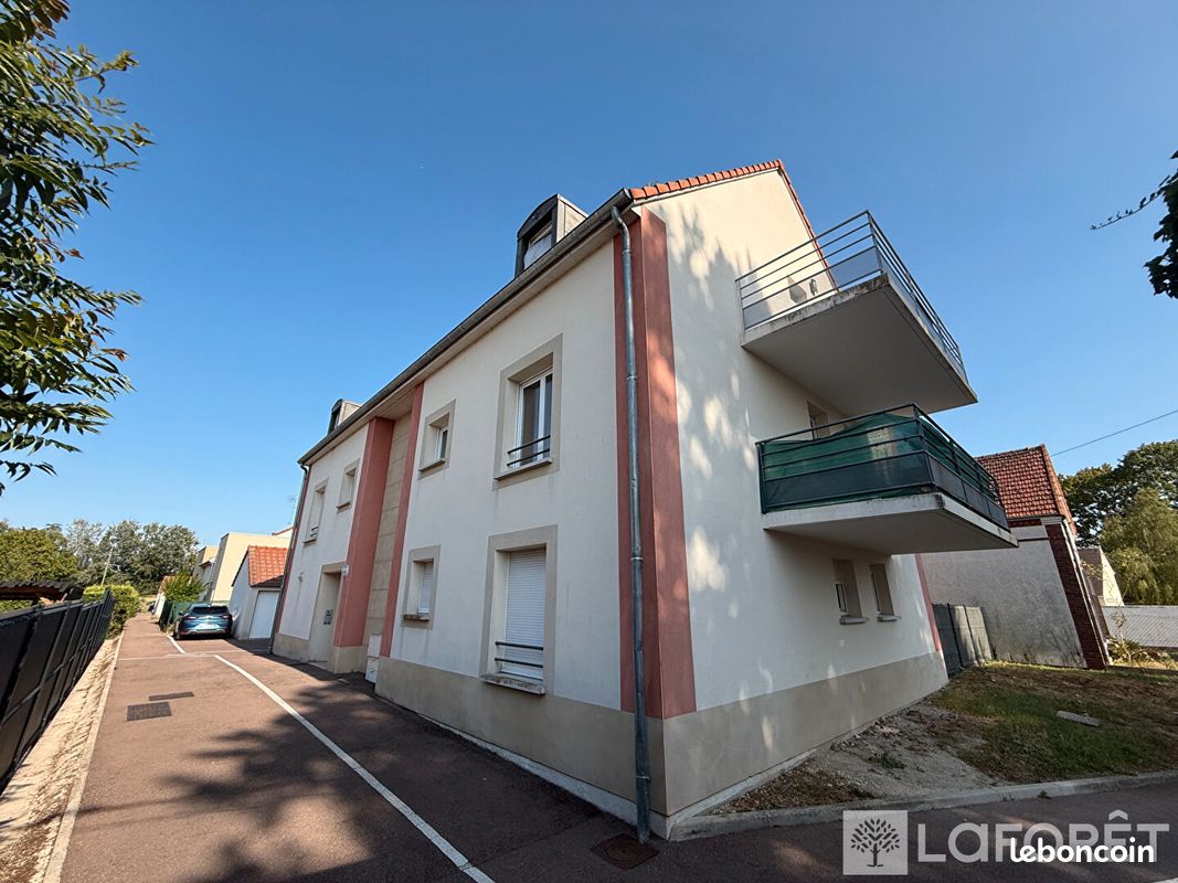 Appartement 2 pièces 46 m² · à Troyes · 46 m² · 590 €